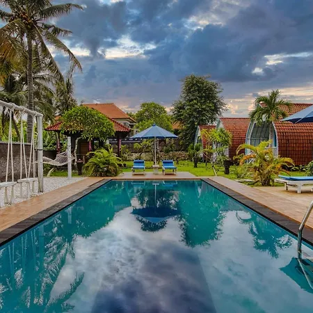 Megaland Bungalow